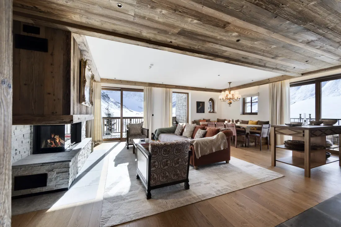 Chardon Residence