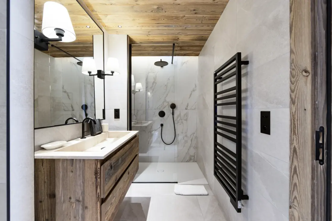 Chardon Residence