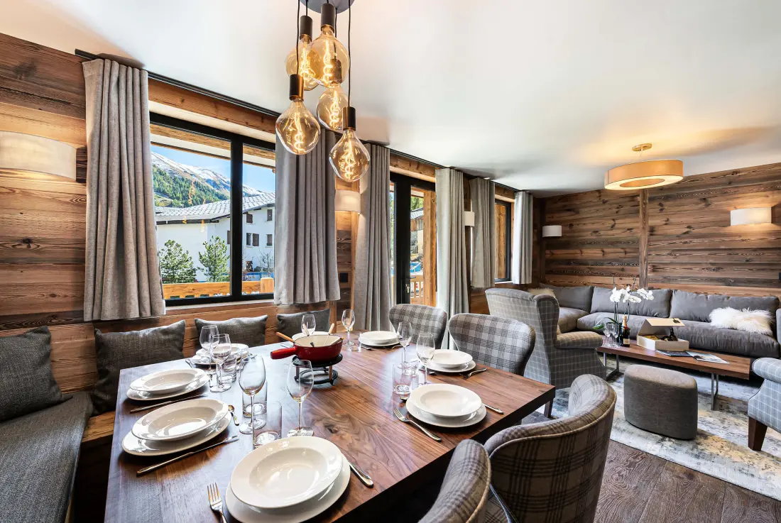 Petit Alaska Residence