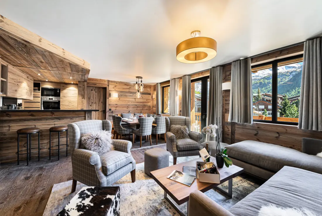 Petit Alaska Residence