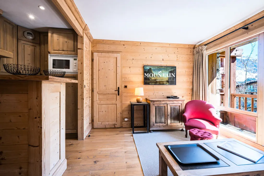 Roche De Fours Residence
