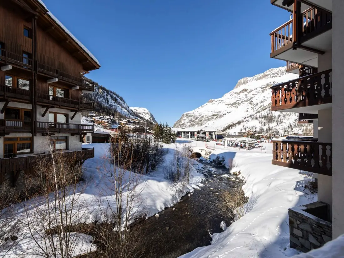 Rond Point Des Pistes