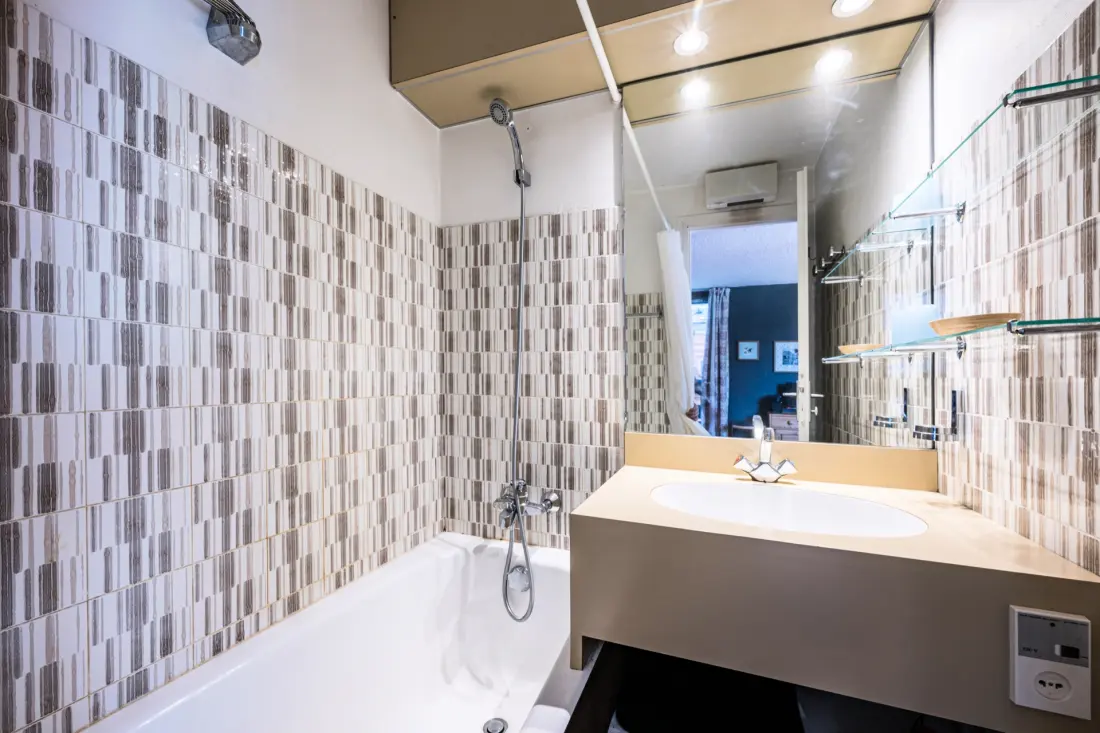 Solaise Residence