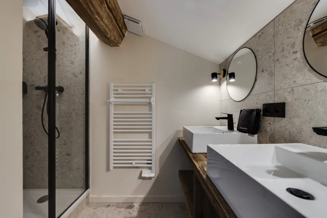Val Rogoney Residence