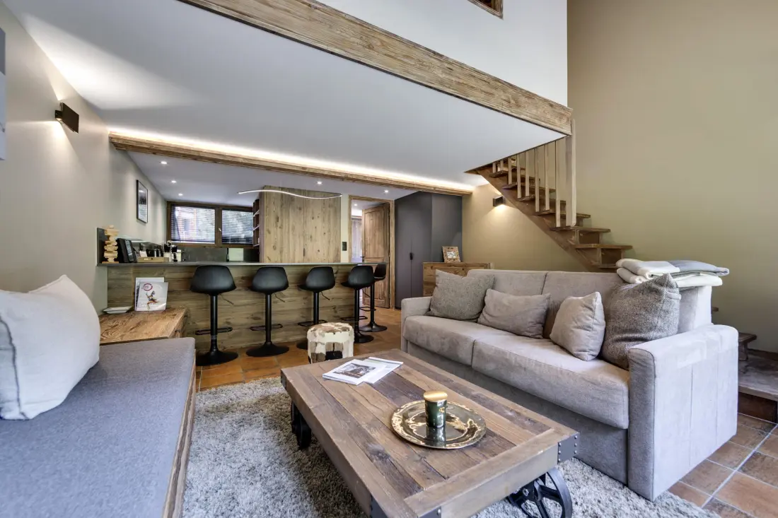Val Rogoney Residence