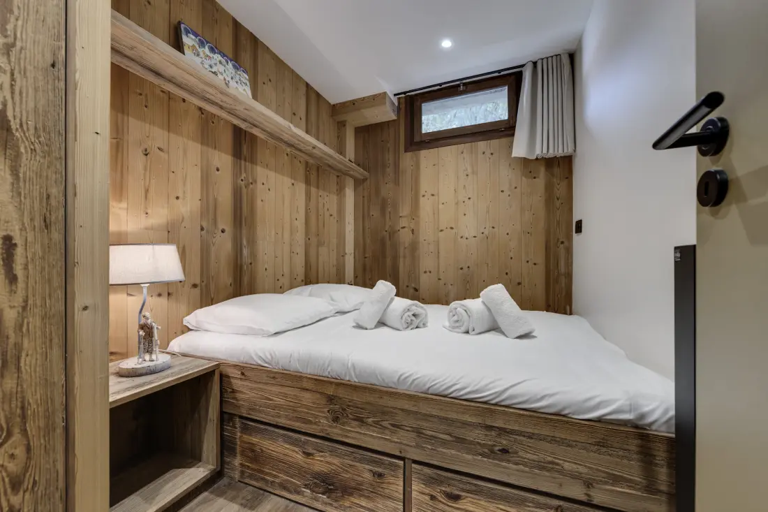 Val Rogoney Residence