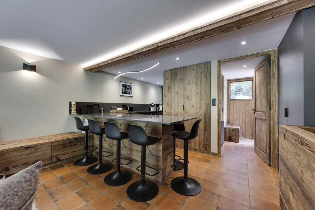Val Rogoney Residence