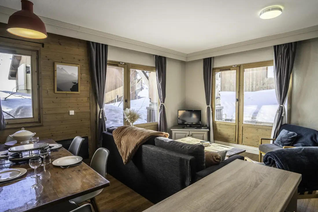 Alaska Chalet