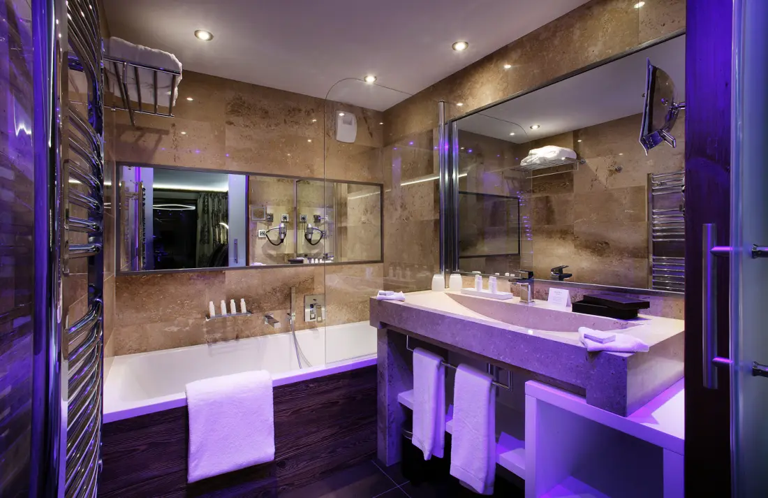 Hôtel Koh-I Nor 5 Csillagok★★★★★