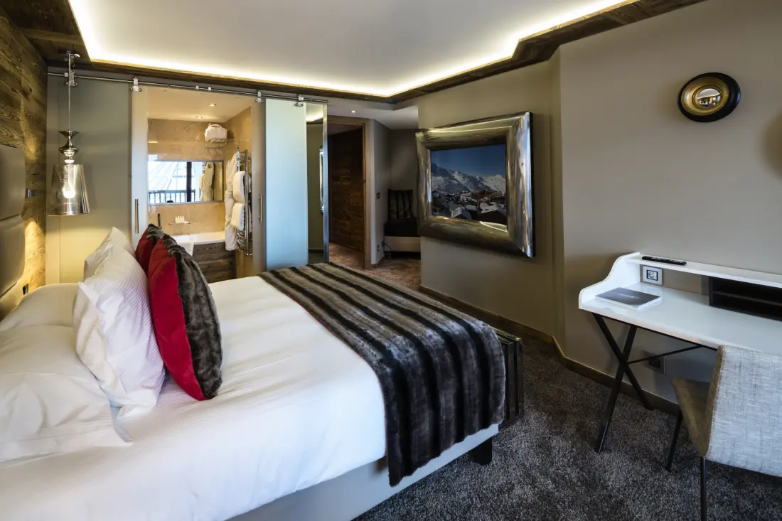Hôtel Koh-I Nor 5 Csillagok★★★★★