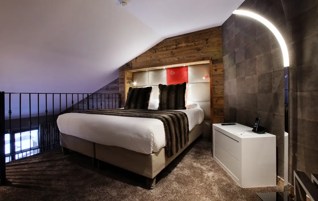 Hôtel Koh-I Nor 5 Csillagok★★★★★