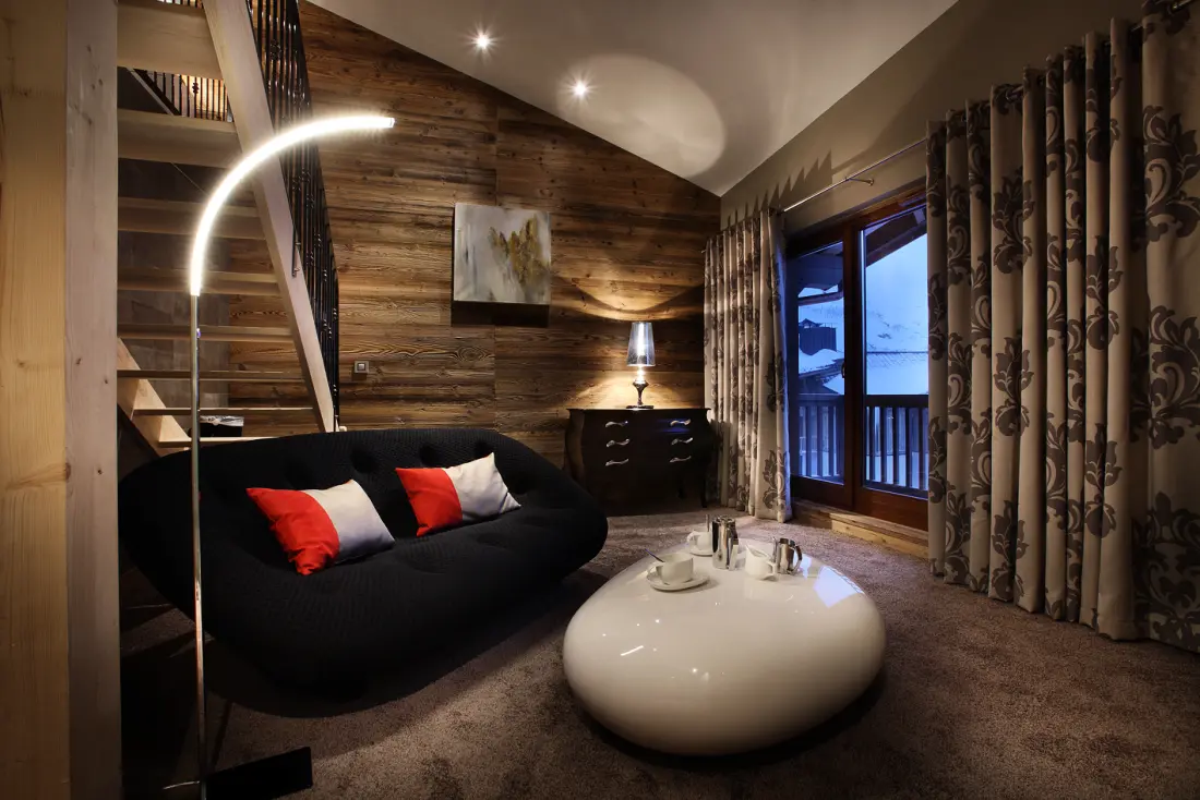 Hôtel Koh-I Nor 5 Csillagok★★★★★
