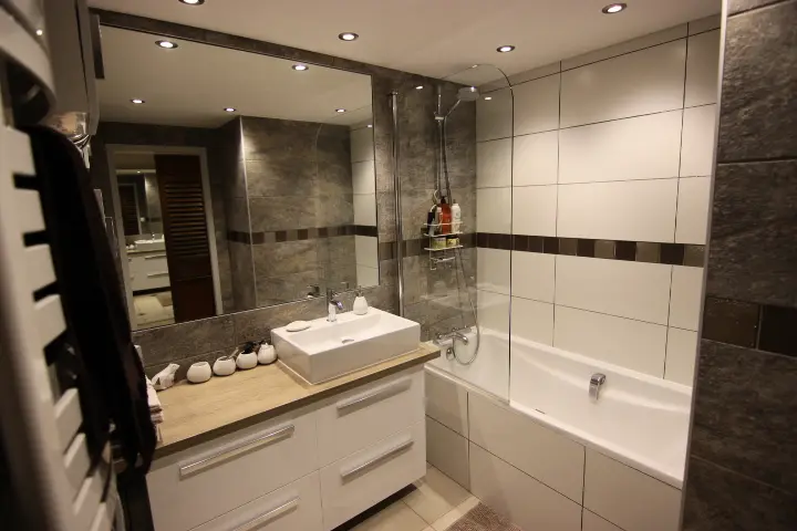Diamond Residence