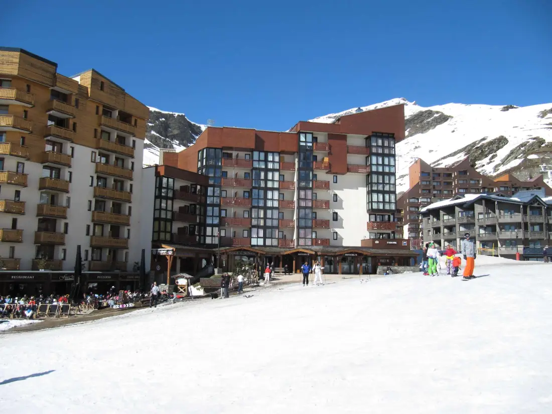 Eskival Residence