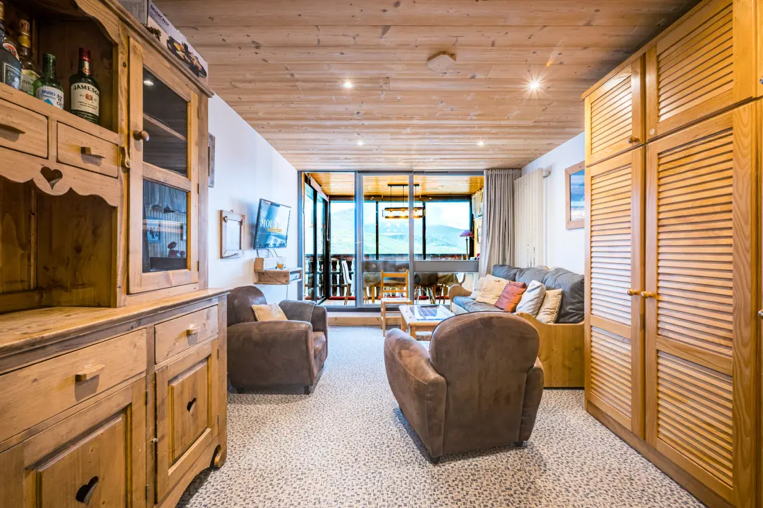 Serac Residence