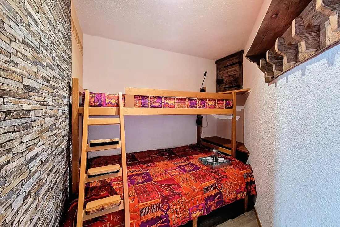 Serac Residence