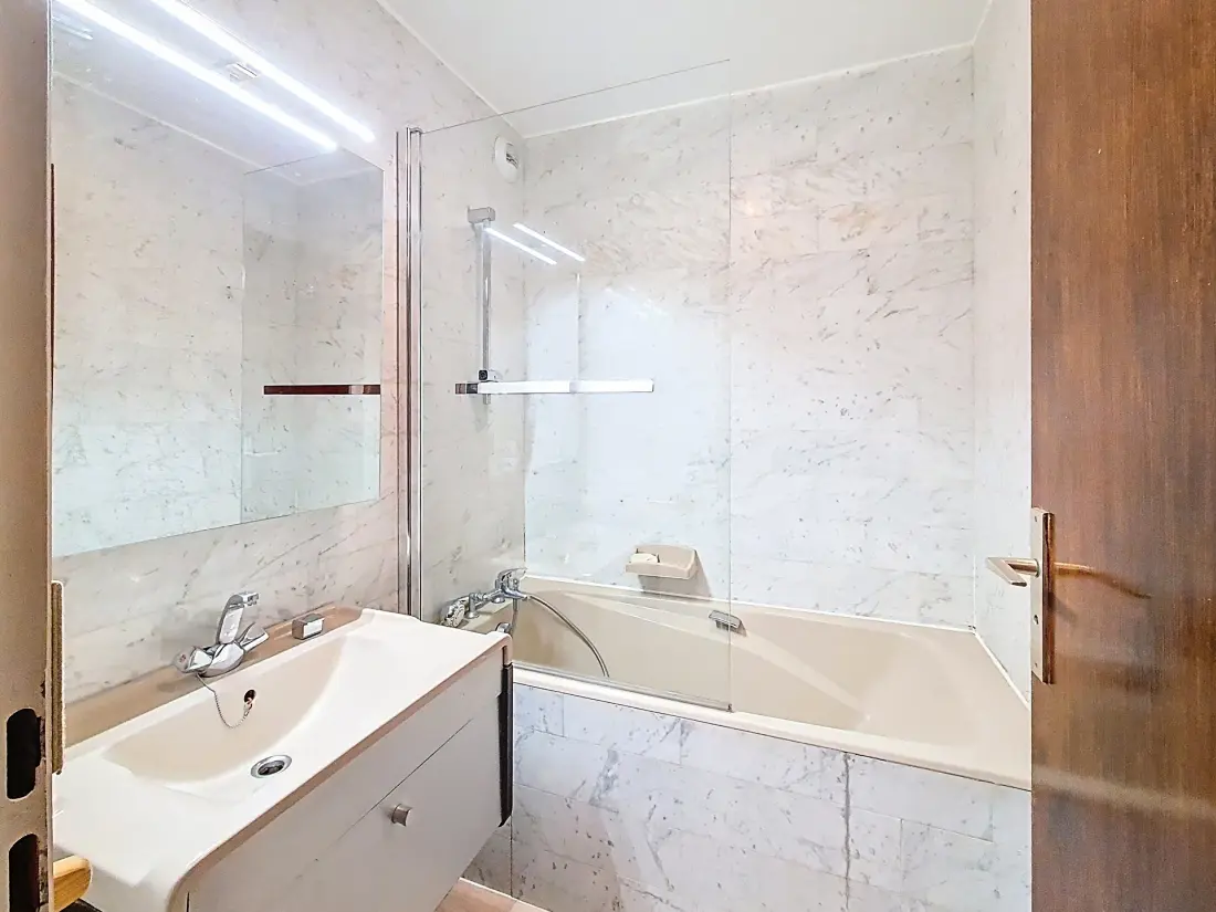 Serac Residence