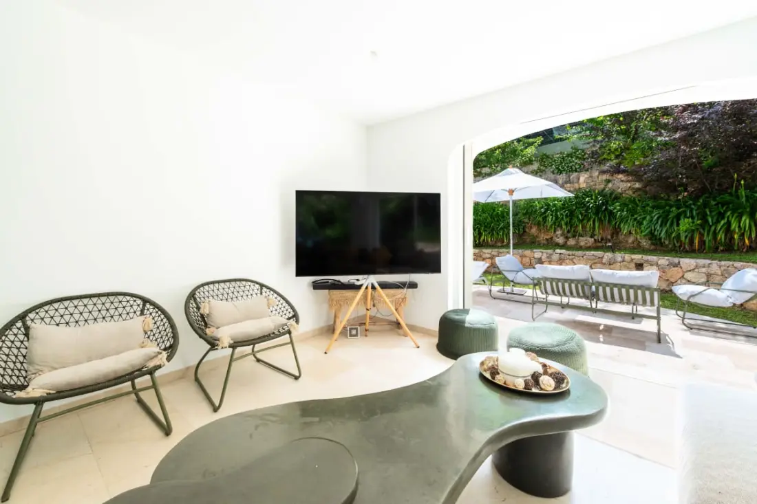 Residence Villa 400m2 Padel úszómedence Volley