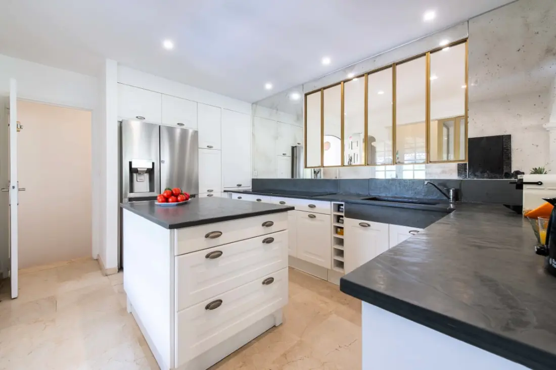 Residence Villa 400m2 Padel úszómedence Volley