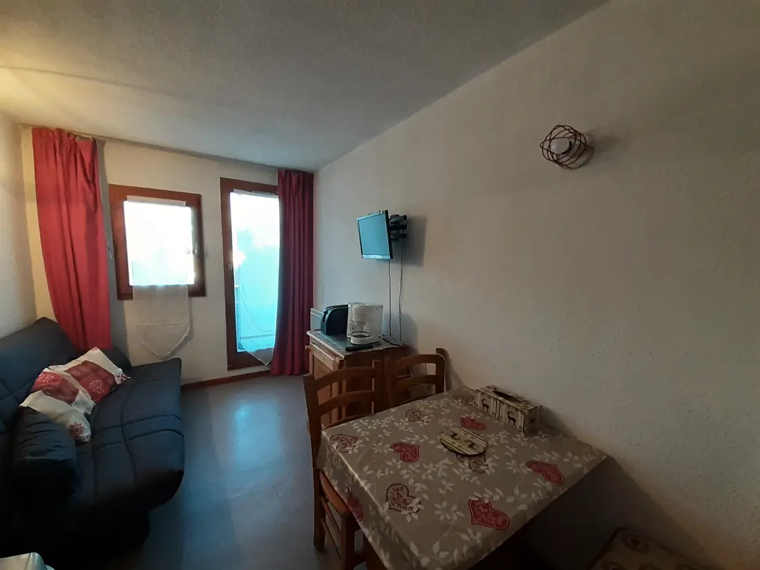 Chalet Club