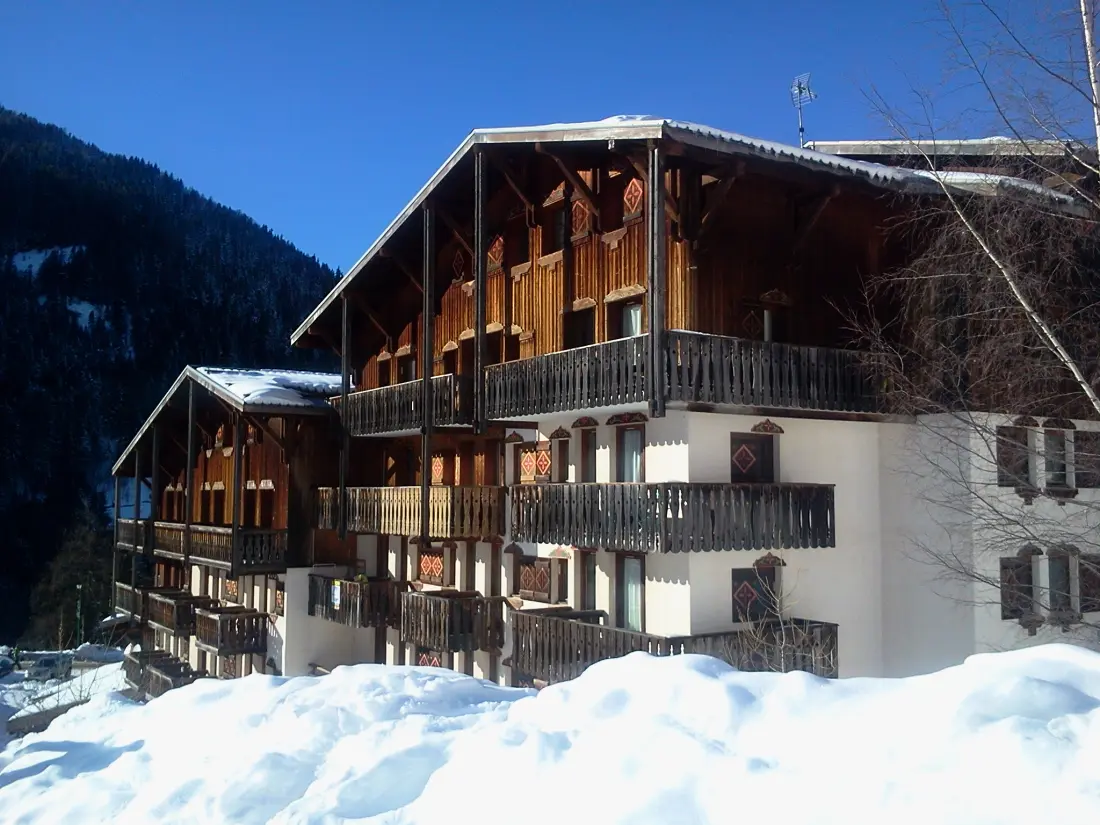 Chalet Club