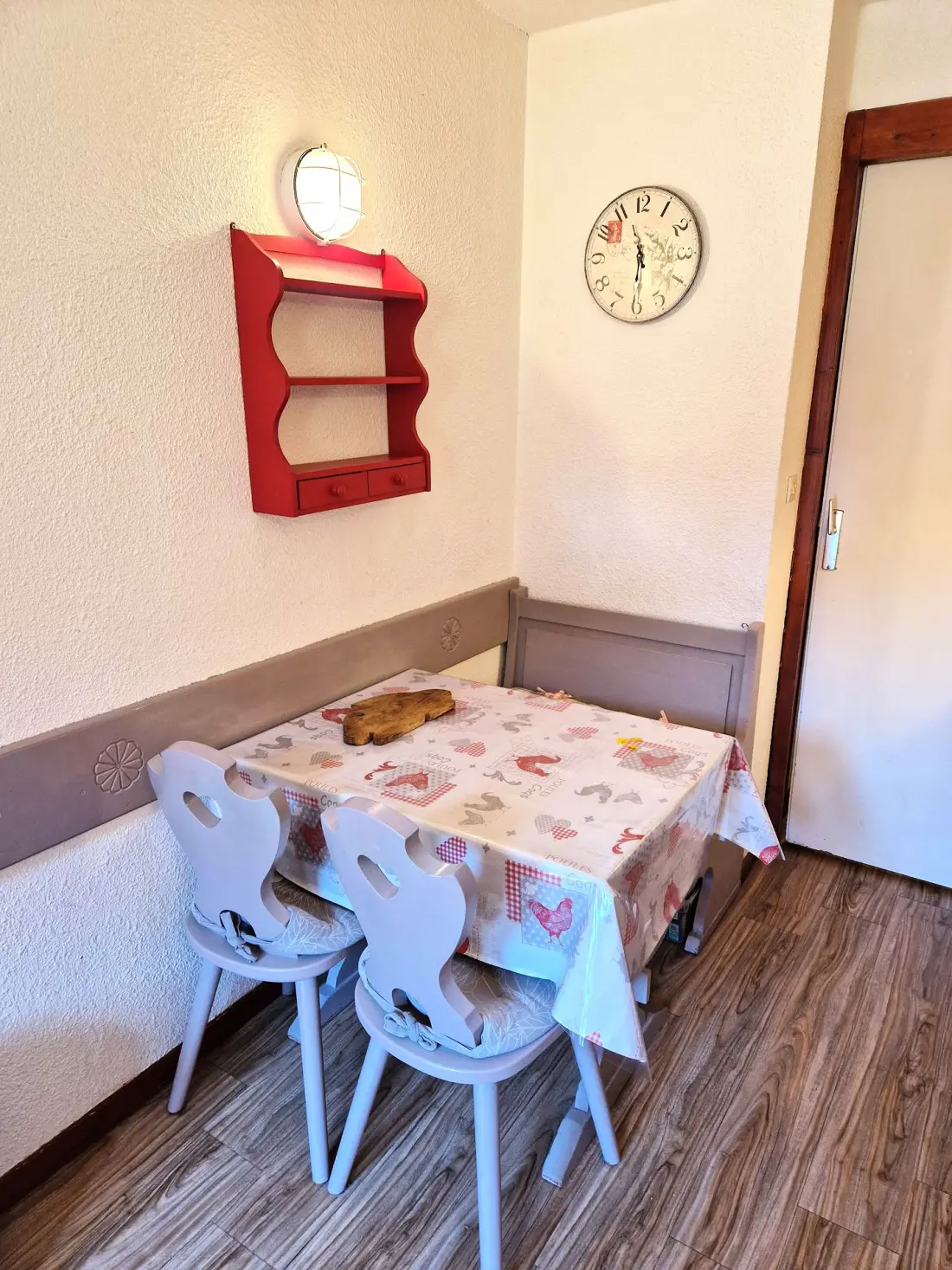 Chalet Club