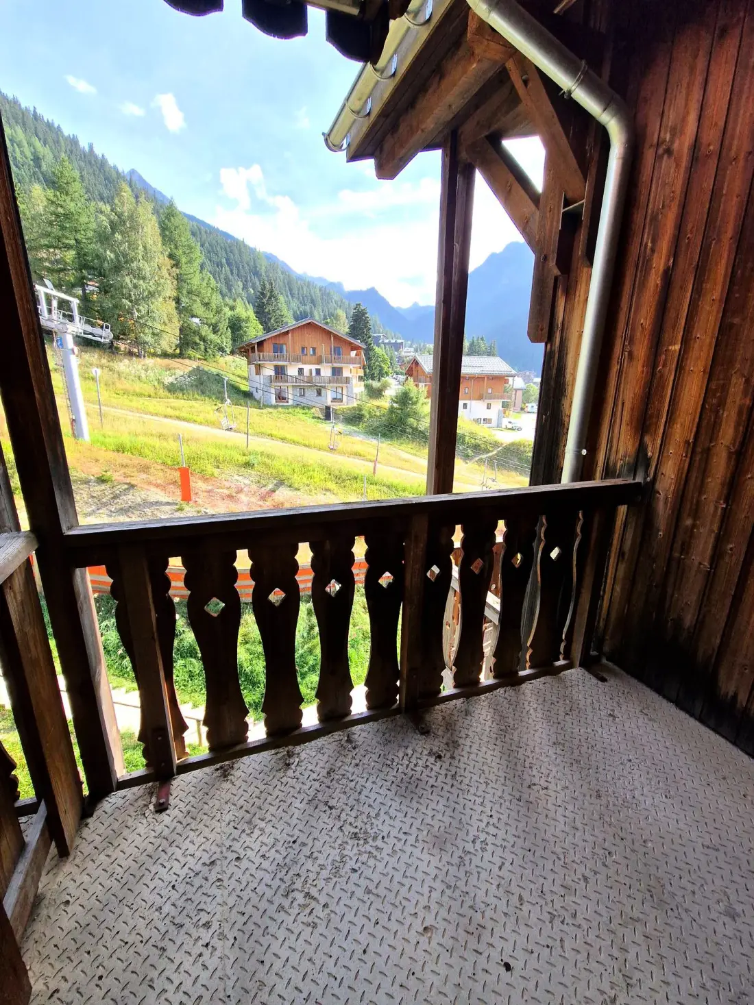 Chalet Club