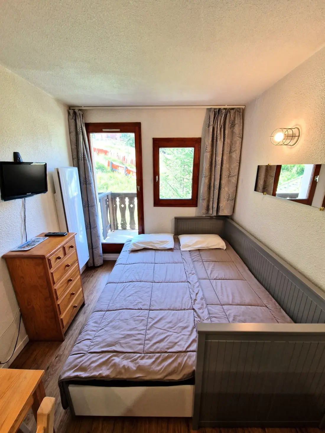 Chalet Club