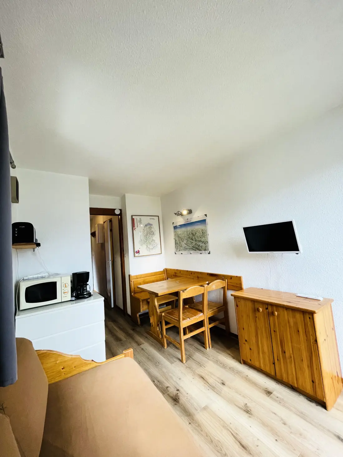 Chalet Club