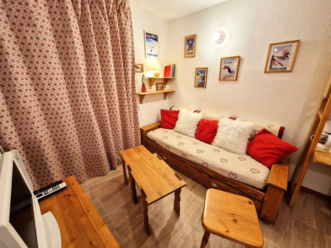 Chalet Club