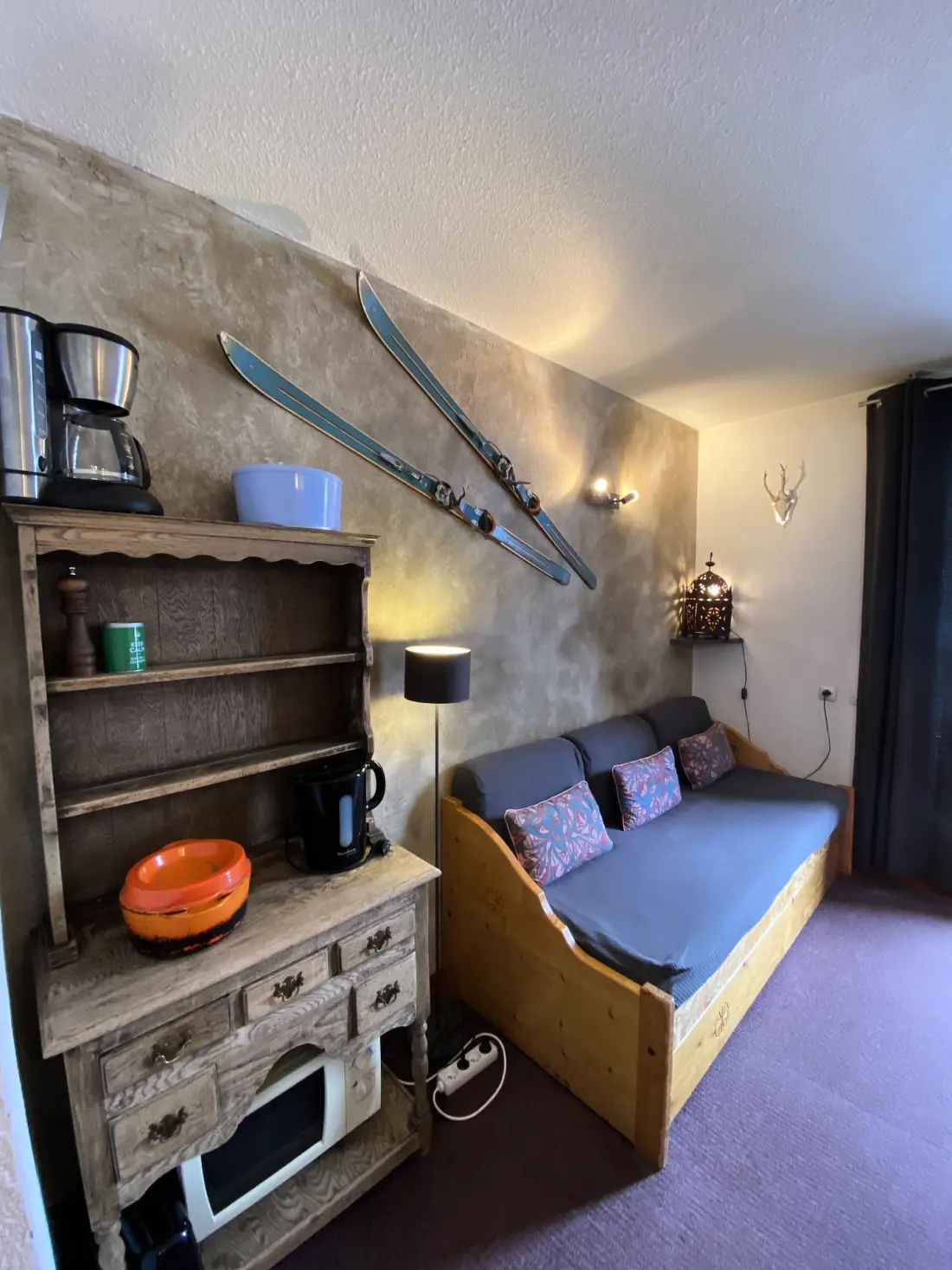 Chalet Club