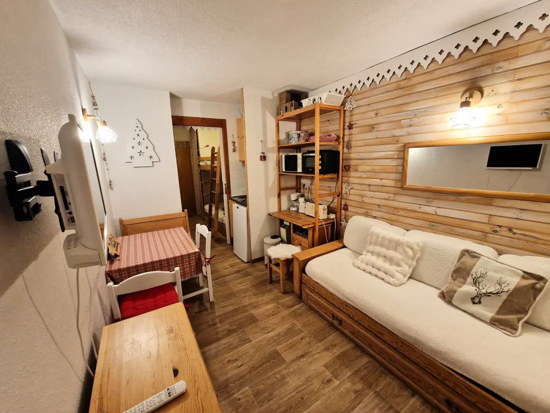 Chalet Club