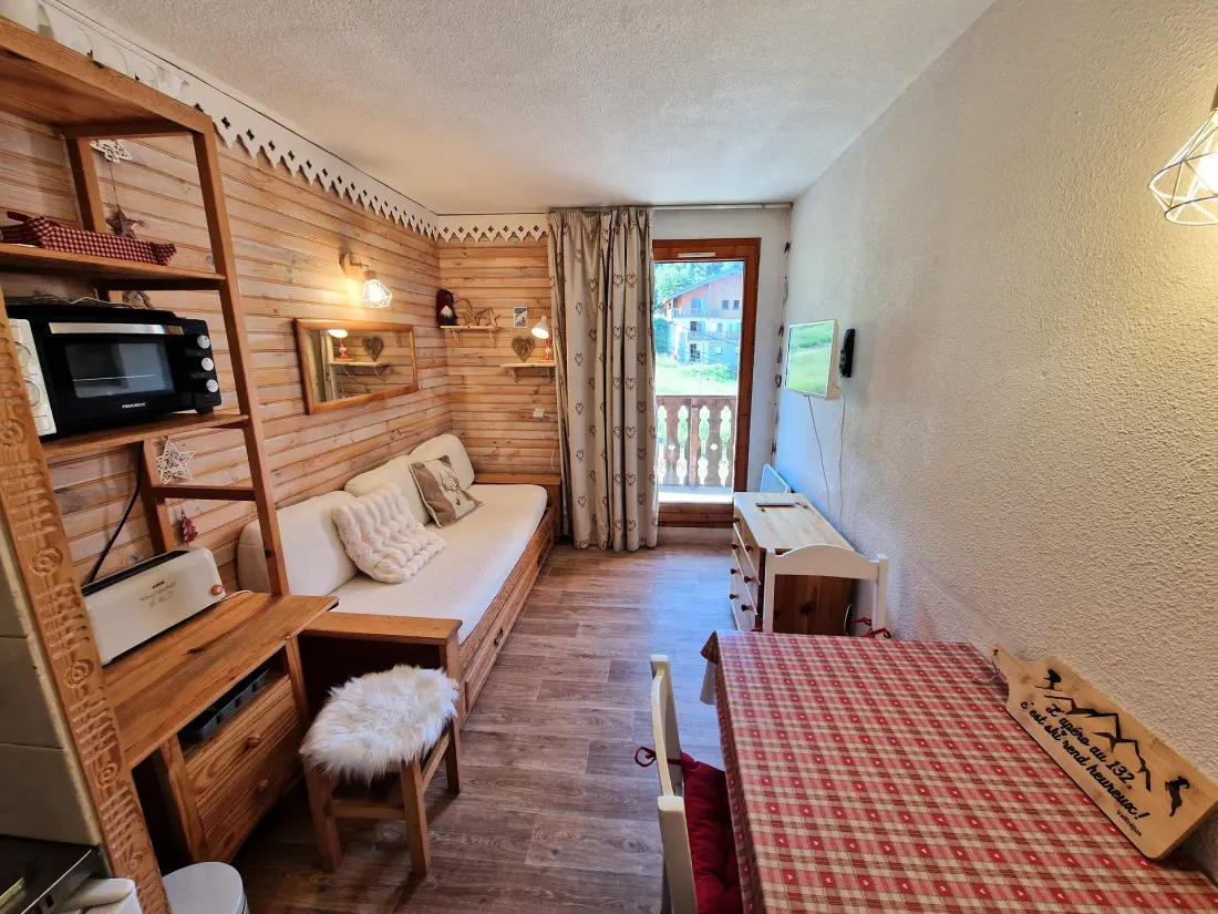Chalet Club