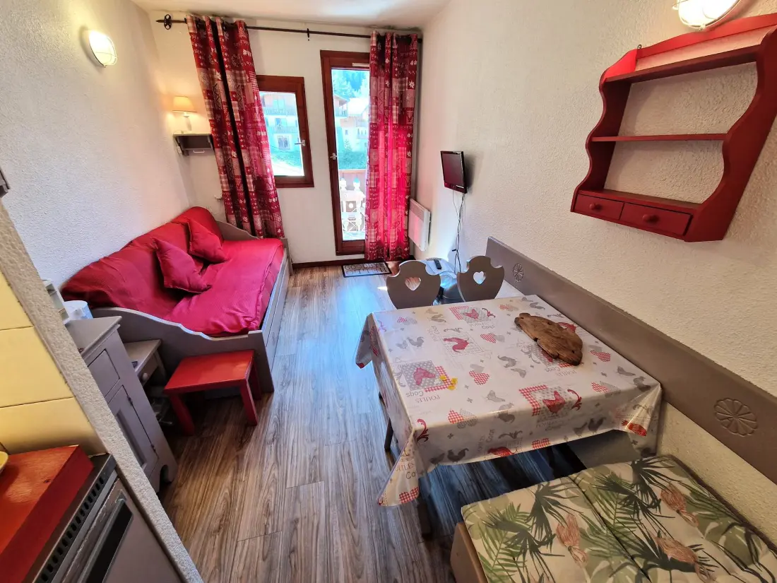 Chalet Club