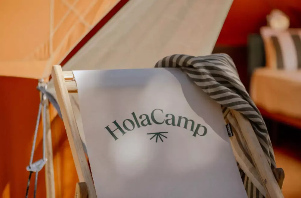 HolaCamp Palamos by Viajes Velero