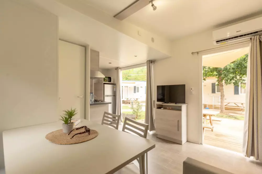 HolaCamp Palamos by Viajes Velero