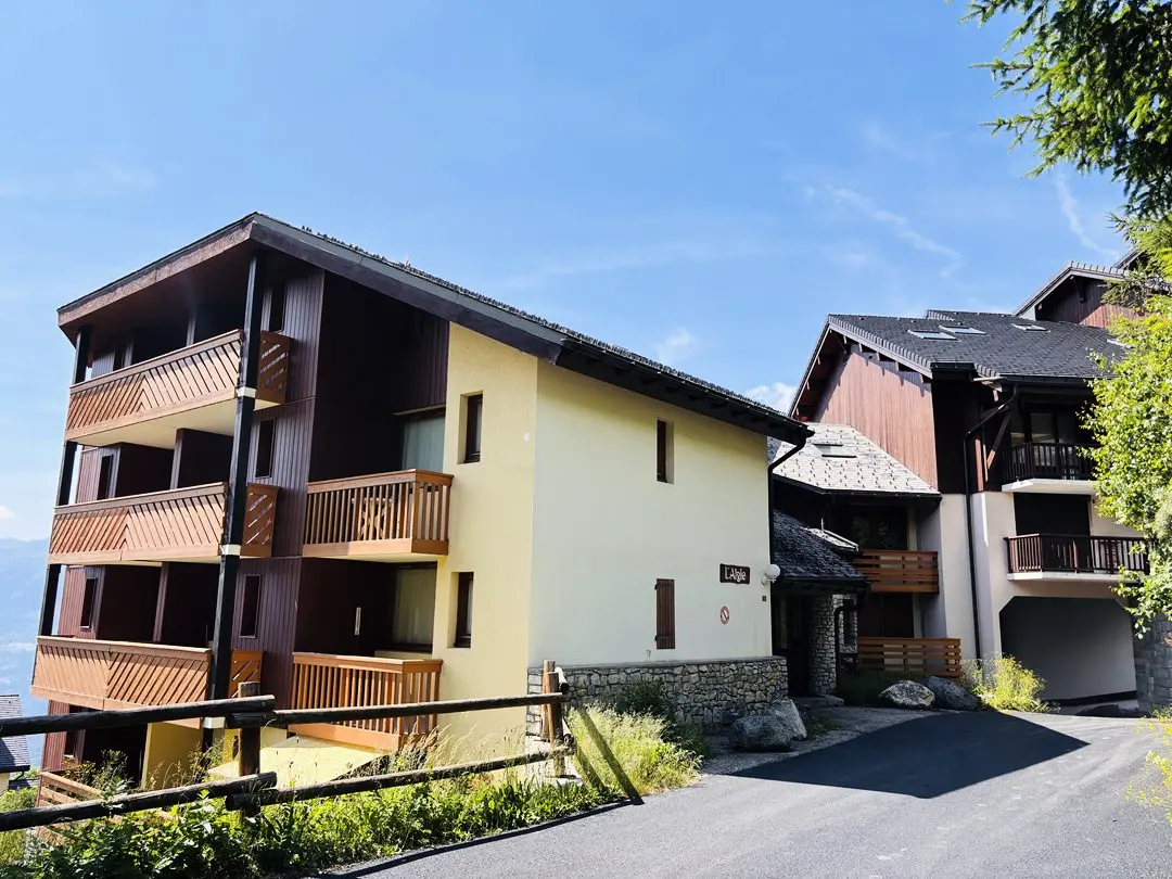 Eagle Residence
