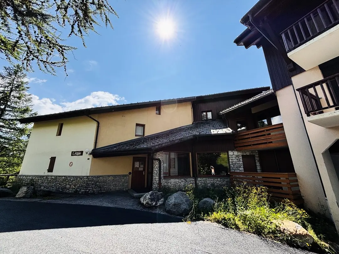 Eagle Residence