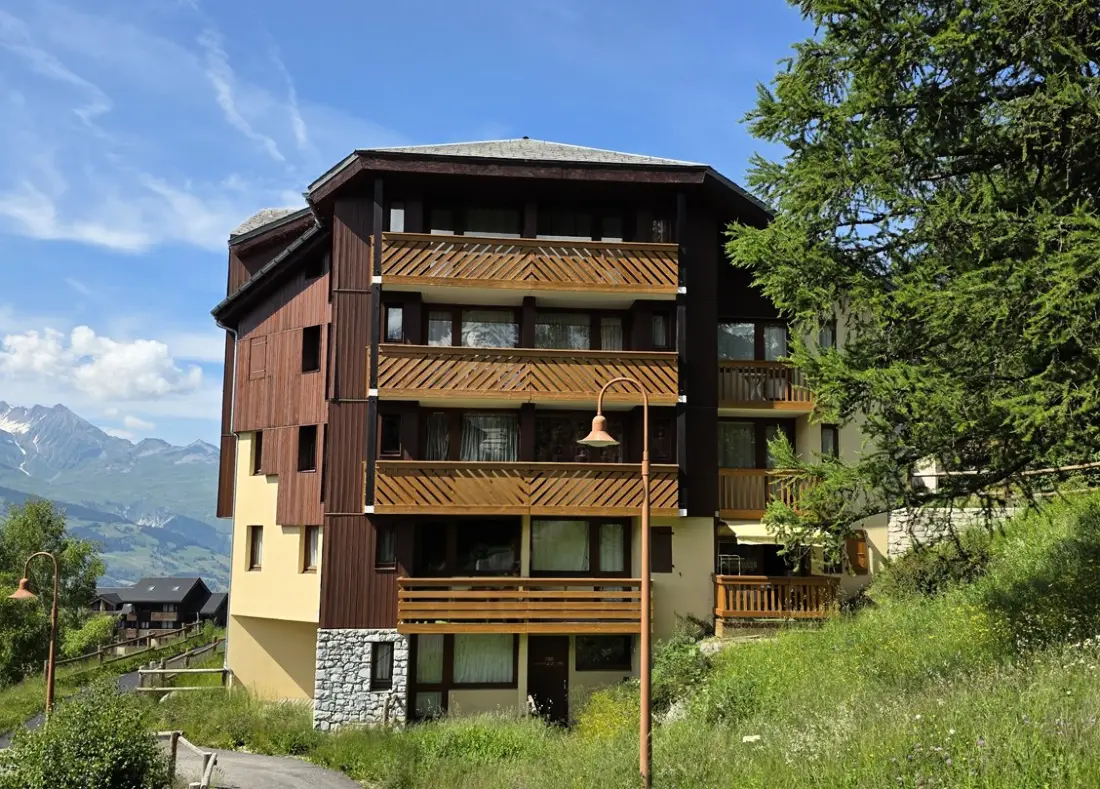 Eagle Residence