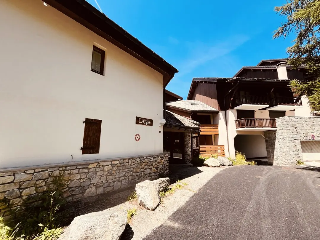 Eagle Residence