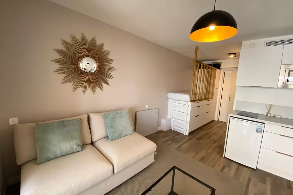 06ai - Beau Studio Rénové - Vue Mer Et Piscine