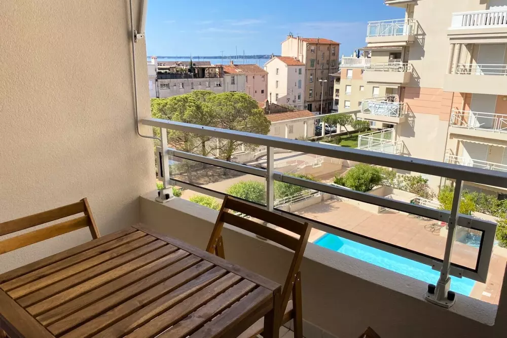 06ai - Beau Studio Rénové - Vue Mer Et Piscine