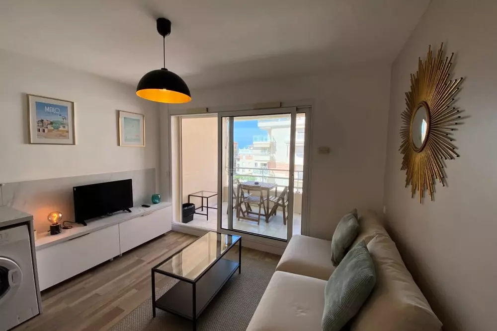 06ai - Beau Studio Rénové - Vue Mer Et Piscine