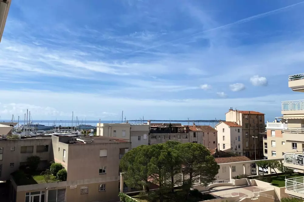 06ai - Beau Studio Rénové - Vue Mer Et Piscine