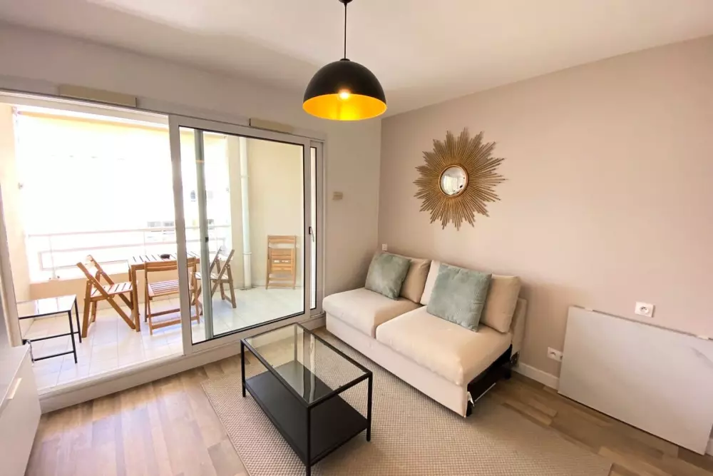 06ai - Beau Studio Rénové - Vue Mer Et Piscine