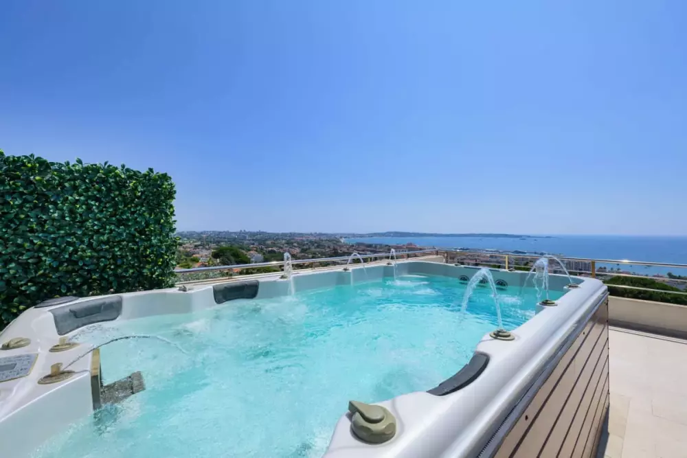 Villa Luxueuse Avec Piscine Et Vue Mer à Vallauris