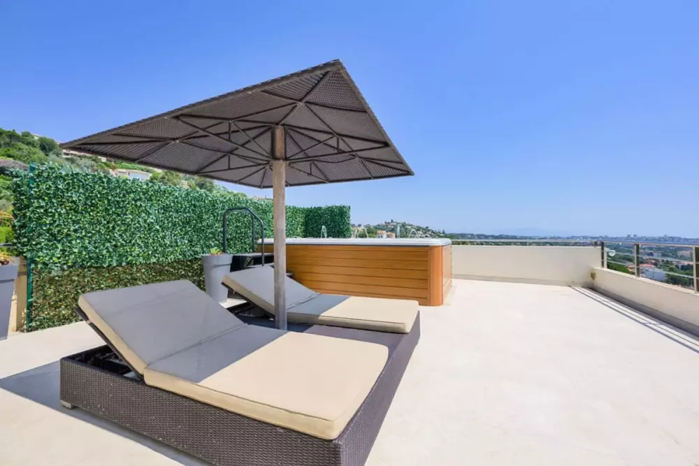 Villa Luxueuse Avec Piscine Et Vue Mer à Vallauris