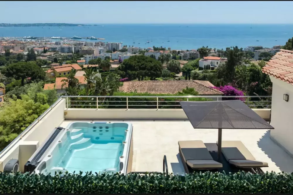 Villa Luxueuse Avec Piscine Et Vue Mer à Vallauris