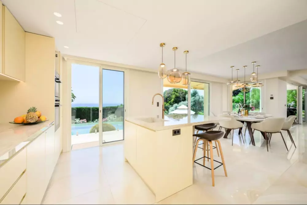 Villa Luxueuse Avec Piscine Et Vue Mer à Vallauris