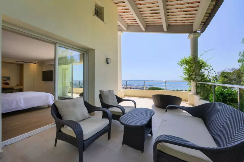 Villa Luxueuse Avec Piscine Et Vue Mer à Vallauris